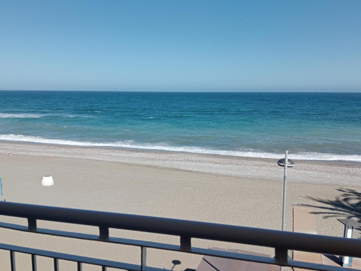 Primera Linea De Playa A 10 Min Estepona San Luis de Sabinillas Exteriör bild