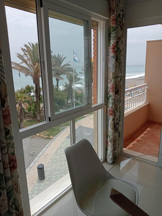 Primera Linea De Playa A 10 Min Estepona San Luis de Sabinillas Exteriör bild